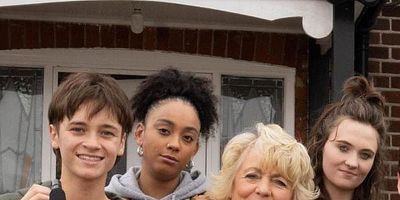 poster de la série Pandemonium