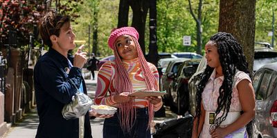 poster de la série Canvassing Is Trash