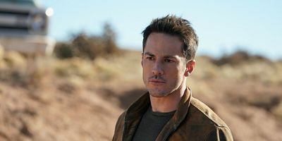 poster de la série Down in a Hole