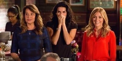 poster de la série La traque