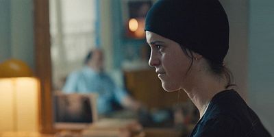 poster de la série Mercredi 1er juillet 2020, 9 h – Lydia