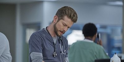 poster de la série Un château en Espagne