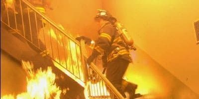 poster de la série L'Enfant de trop