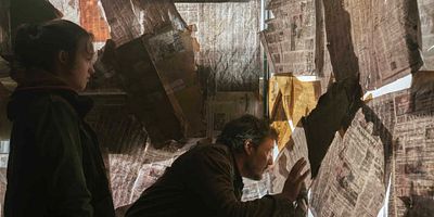 poster de la série S'il te plaît, tiens ma main