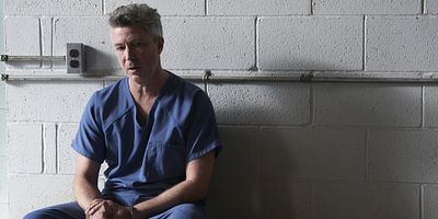 poster de la série Le mensonge de la vérité