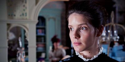 poster de la série Clandestine Élégances