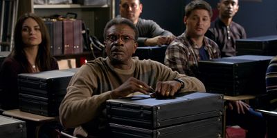 poster de la série Introduction à l'art de l'arnaque