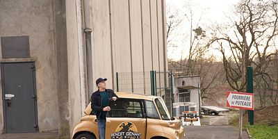 poster de la série De l’art (délicat) de bien choisir ses vêtements quand on travaille en agence