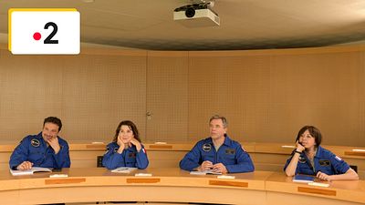 image de la news Fais pas ci, fais pas ça sur France 2 : Emmanuel Macron fait-il vraiment une apparition à la fin de l'épisode ?