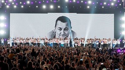 image de la news Les Enfoirés : qui sont les cinq nouvelles recrues de l’édition 2023 ?