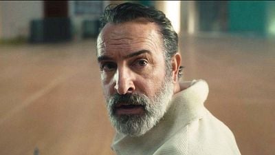 image de la news L'Homme qui rétrécit : quelle est la taille de Jean Dujardin dans ce film de science-fiction signé Jan Kounen ?