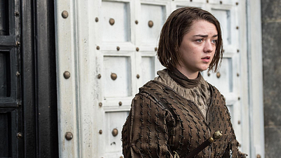 image de la news "Il faudrait que..." : une série dérivée sur Arya Stark (Game of Thrones) en préparation ? Maisie Williams pose sa condition