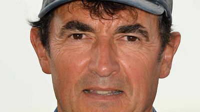 image de la news "Au moment où je commençais à reprendre confiance, il est parti" : Albert Dupontel se souvient avec émotion de sa relation avec cette star hollywoodienne