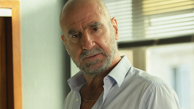 image de la news Alter Ego sur TF1 : "C'est la première fois que je devais faire ça...", Eric Cantona révèle ce qu'il a appris sur le tournage de sa nouvelle série policière avec Bruno Sanches