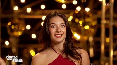image de la news Danse avec les stars : Elsa Bois future juge aux côtés de Fauve Hautot ?