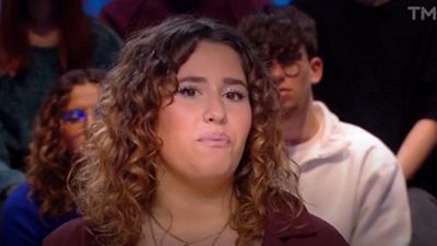 image de la news Piquée par Yann Barthès, Clara (Star Academy) ironise et ne se laisse pas faire !