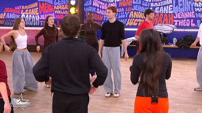 image de la news Star Academy : surprise totale au château, deux invités enflamment le cours de danse !