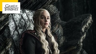 image de la news "Il doit sortir" : Emilia Clarke a fait partir un technicien du plateau de Game of Thrones pour une surprenante raison