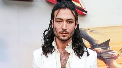 image de la news Ezra Miller "injustement pris pour cible" ? L'acteur de The Flash nie des accusations de comportement inapproprié