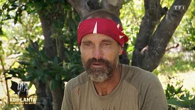 image de la news Koh-Lanta : "J’aurai peut-être dû dire oui aux jaunes ", Daniel se lâche contre Clarisse, Zakariya et Caroline !