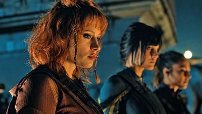 image de la news Cat's Eyes : Claire Romain (Alexia) porte-t-elle une perruque dans la série ? Elle répond !