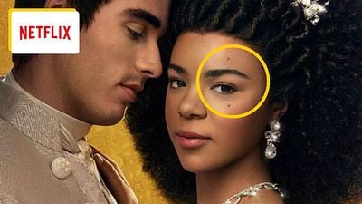 image de la news La Reine Charlotte sur Netflix : aviez-vous remarqué… ce petit détail qui change tout sur les deux actrices qui jouent sa Majesté ?