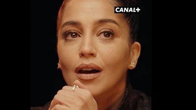 Oui, Leïla Bekhti peut nous émouvoir même en donnant une recette de lasagnes ! (Vidéo)