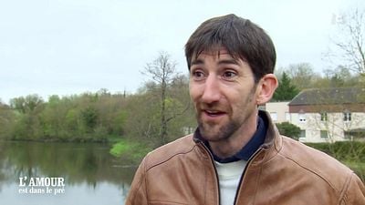 image de la news L'amour est dans le pré : “Tu te fous de moi ?”, rien ne va plus entre Etienne et l'une de ses prétendantes... Cindy B ou Cindy G ? Ce qui vous attend lundi prochain