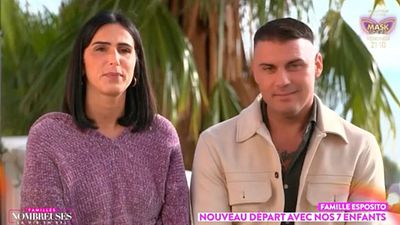 image de la news Familles nombreuses : 3 salles de bains, salle de jeux, espace privatisé... les Esposito font visiter leur nouvelle maison sur 3 étages