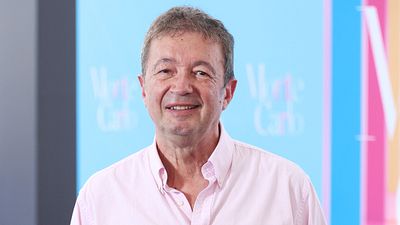 image de la news Scènes de Ménages sur M6 : Frédéric Bouraly (José) pourrait-il quitter la série ? Le comédien se confie