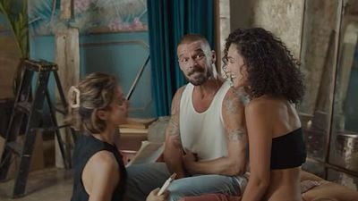 image de la news Surprise dans les premières images d'Un homme à la mer : cette star qui a fait danser le monde entier joue dans le nouveau film de Gael Garcia Bernal