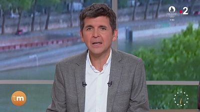 image de la news “J'ai songé à changer de métier", Thomas Sotto (Télématin) pointé du doigt en interne pour son comportement en coulisses : on fait le point