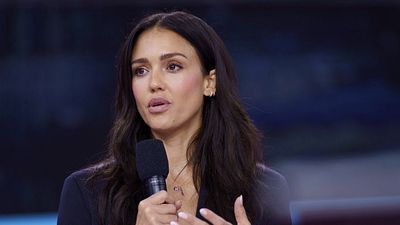 image de la news "C'était humiliant" : 20 ans après la sortie de ce film, Jessica Alba évoque son pire souvenir de tournage