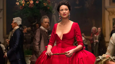 image de la news Inoubliable dans Outlander, cette pièce culte portée par Claire vient de se vendre à un prix fou ! Les fans vont halluciner