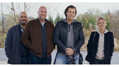 image de la news T’as pas changé est-il un bon film ? Voici les premiers avis spectateurs sur la nouvelle comédie de Jérôme Commandeur avec Laurent Lafitte, François Damiens et Vanessa Paradis !