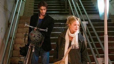 image de la news Pierre Niney et Virginie Efira en compétition à Cannes : premières photos d'Histoires parallèles et son casting 5 étoiles