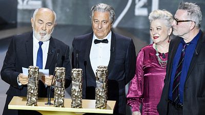 image de la news "Laborieuse et étrange" : pourquoi la troupe du Splendid a bizarrement vécu son hommage aux César