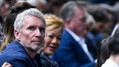 image de la news Denis Brogniart partage une photo du Père Fouras de Fort Boyard sans maquillage