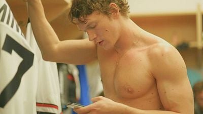 image de la news Notée 4,4 sur 5 : on a vu les premiers épisodes de Heated Rivalry, la nouvelle série HBO phénomène, et on ne va pas vous mentir...