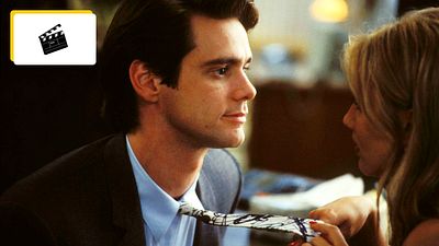 image de la news 351 millions de dollars : il y a 30 ans, un film culte des années 90 révélait une actrice “à couper le souffle”