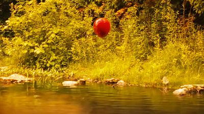 image de la news 1,17 milliard de dollars au box office ! La première série dérivée de cette franchise culte de Stephen King promet du lourd