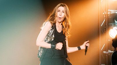 image de la news C'est la question que tout le monde se pose sur Aline de Valérie Lemercier ! On a la réponse