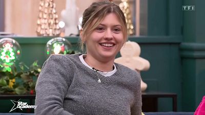 image de la news "Je suis pas amoureuse d'elle mais j'avoue..." : Marine revient sur son baiser avec Maïa sur le prime de la Star Academy