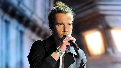 image de la news Julien Doré parrain de la prochaine saison Star Academy ? Il réagit aux rumeurs