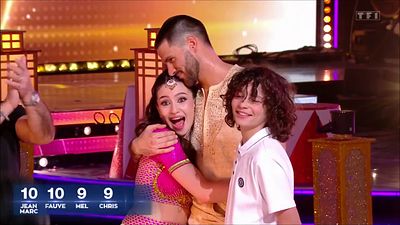 image de la news En forme, Lénie frappe fort pour son retour dans Danse avec les stars et récolte deux 10... Et elle n'est pas la seule !