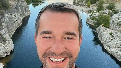 image de la news L’amour est dans le pré : “Ça a deux mois”, coup de cœur pour Mathieu Ceschin