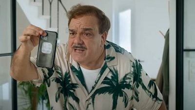 image de la news Premières images : Didier Bourdon propulsé dans le futur, c'est dans la comédie fantastique C'était mieux demain dont voici la bande-annonce