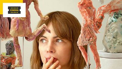 image de la news Showing Up : Michelle Williams a-t-elle fabriqué elle-même les sculptures du film ?