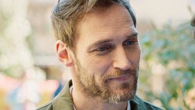 image de la news Ici tout commence sur TF1 : "Il est assez sanguin...", François-David Cardonnel en dit plus sur son personnage qui débarque à l'Institut