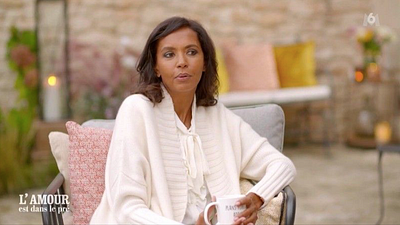 image de la news L’amour est dans le pré : "Vous verrez ce n’est pas moi", il va y avoir du changement pour Karine Le Marchand